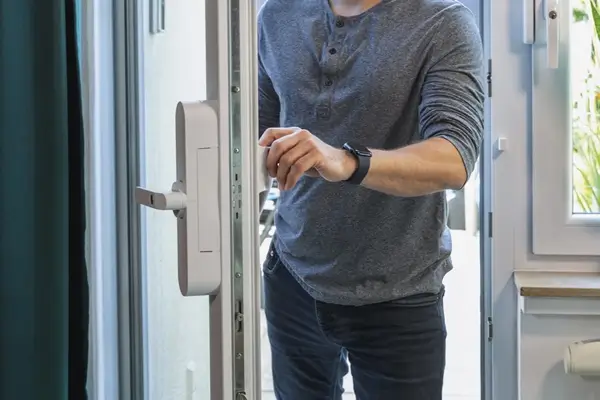 Gesicherte Terrassentür mit Zusatzverriegelung als Einbruchschutz in Mannheim