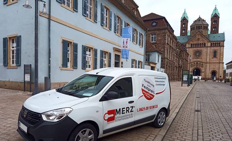 Unser Einsatzfahrzeug für den Außendienst Schlüsseldienst Speyer Festpreis
